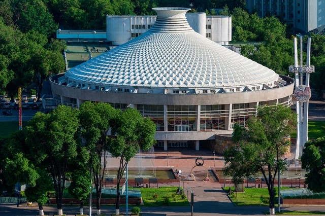 Алматинский цирк, зоопарк и ТЮЗ им. САЦ хотят реконструировать