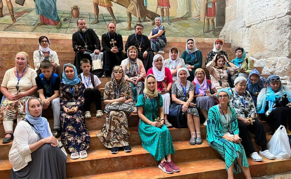 Паломники из Казахстана оказались в Израиле в момент начала атаки