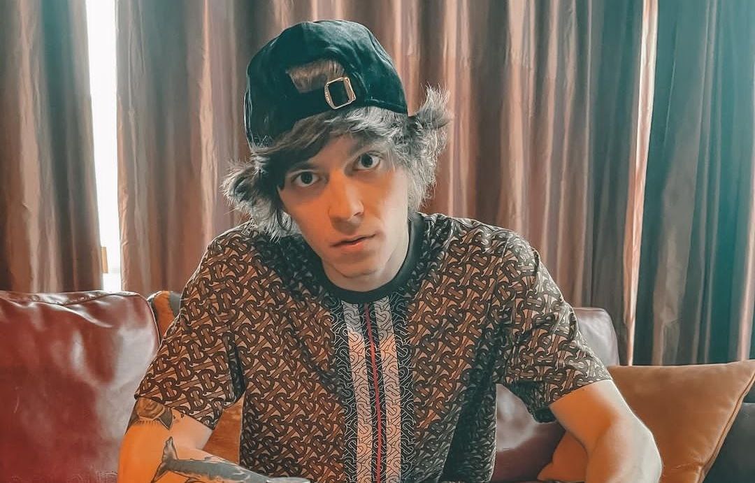 После обращения священника власти Алматы запретили концерт популярного рэпера