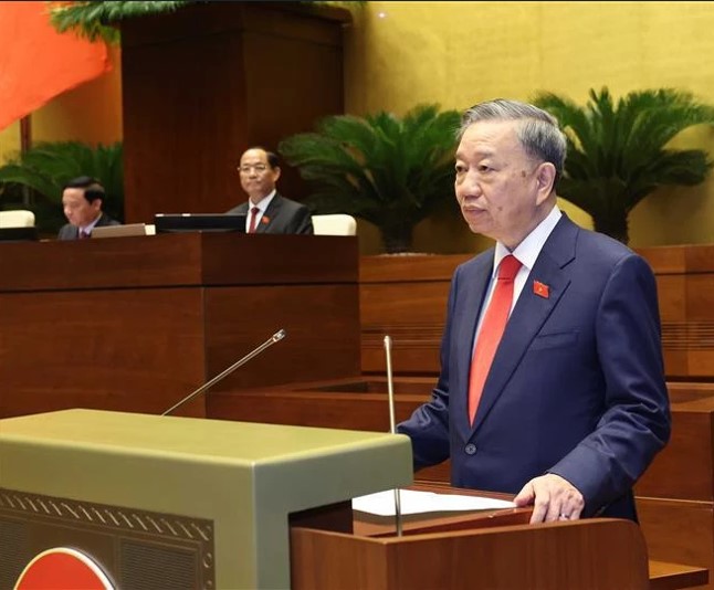 Во Вьетнаме новый президент – То Лам
