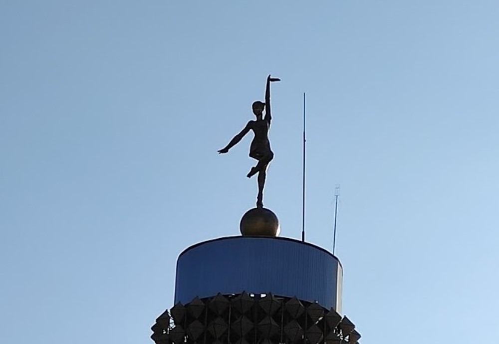 news408.jpg news408.jpg