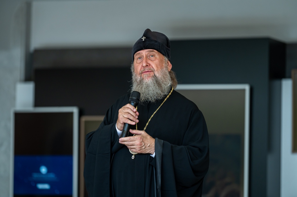 news6107.jpg