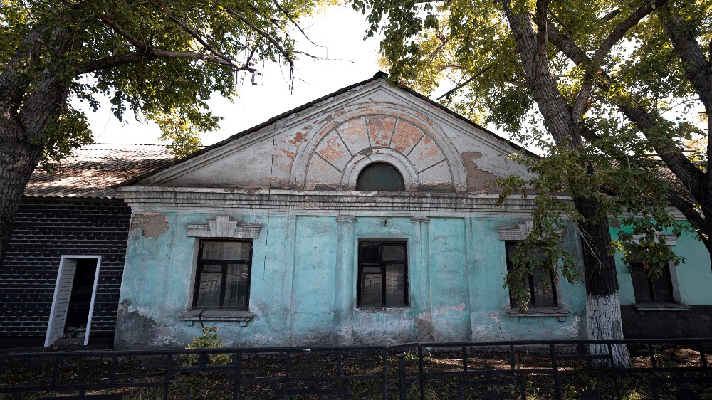 news409.jpg news409.jpg