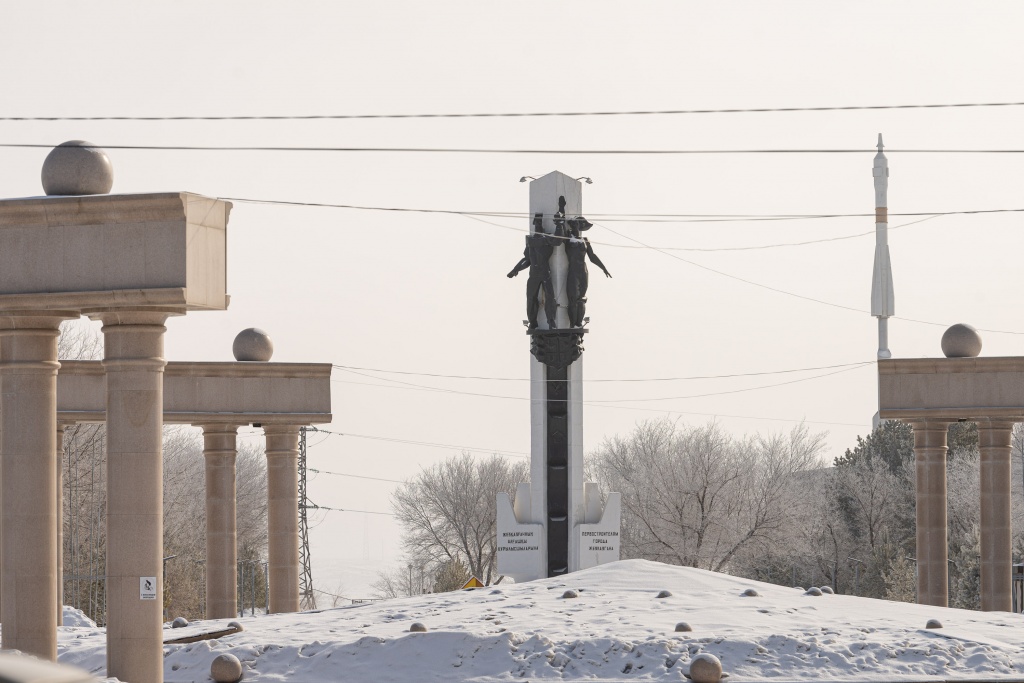 news2821.jpg news2821.jpg