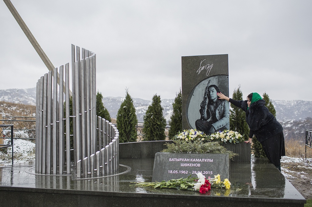 Памятник Батыру Шукенову Памятник Батыру Шукенову