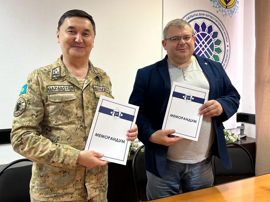  Аманжол Уразбаев и Дмитрий Полтаренко