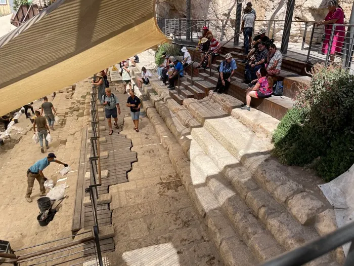 Ученые исследуют купальню, где Иисус Христос совершил чудо