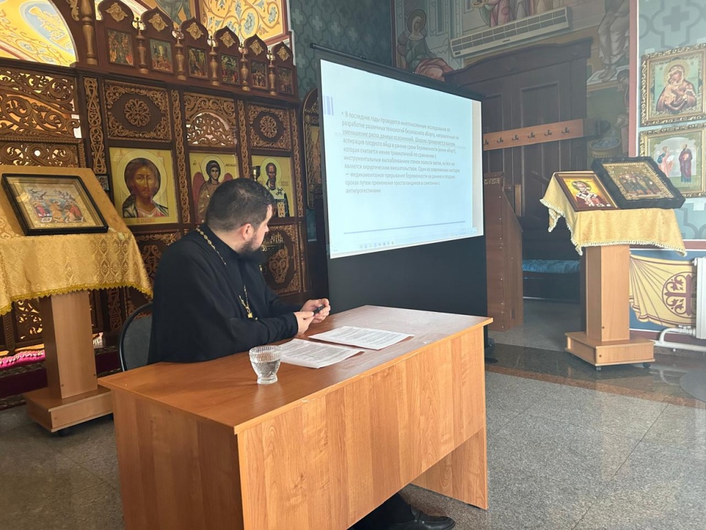 Фото3 ssobor.kz. храм святителя Николая Чудотворца.jpeg