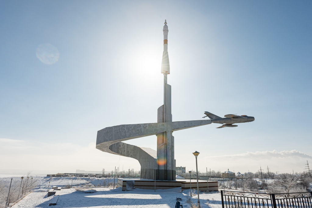 news2819.jpg news2819.jpg