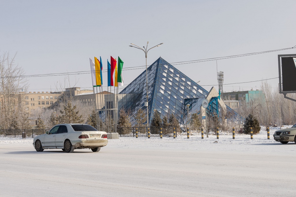 news2816.jpg news2816.jpg