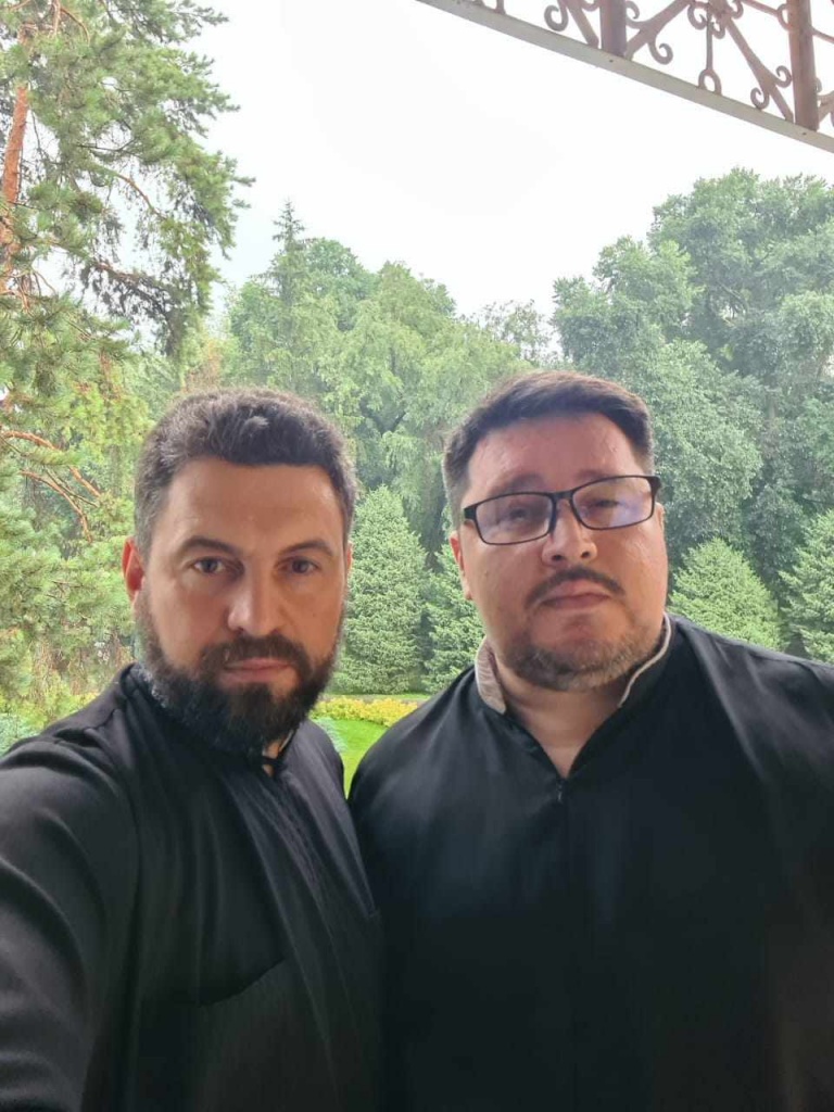 Александр Суворов и Максим Савельев Александр Суворов и Максим Савельев