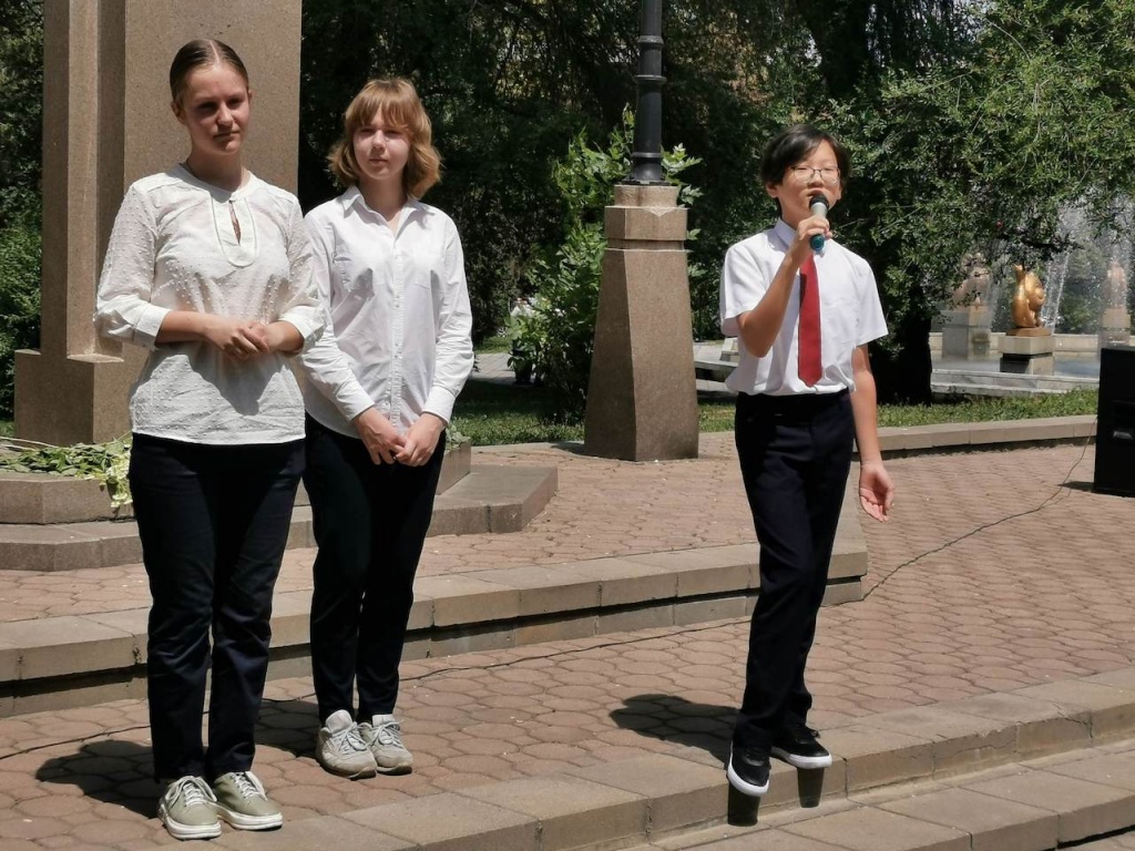 news5569.jpg news5569.jpg