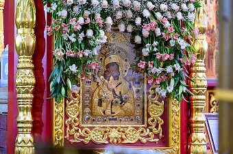 Костанайская епархия получила список чудотворной иконы Богородицы 