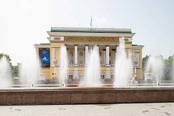 Фотосессия в музее и театре: памятники архитектуры Казахстана сдают для съемок
