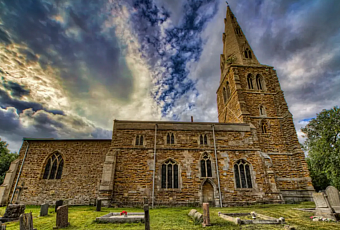 Лотерея спасла старинный храм в Англии 