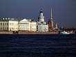 Петра творенье: магия белых ночей и течение Невского проспекта 