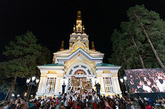Ночные службы Пасхи в трех храмах Алматы покажут в прямом эфире 